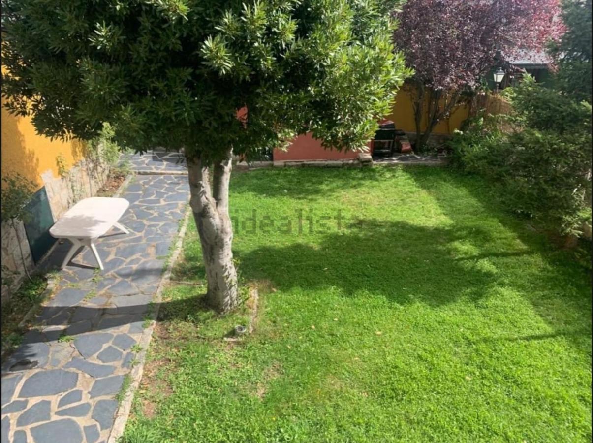 Casita Roja Otel Cercedilla Dış mekan fotoğraf