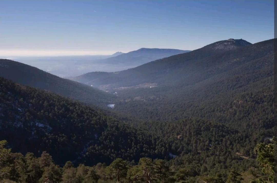 Casita Roja Otel Cercedilla Dış mekan fotoğraf